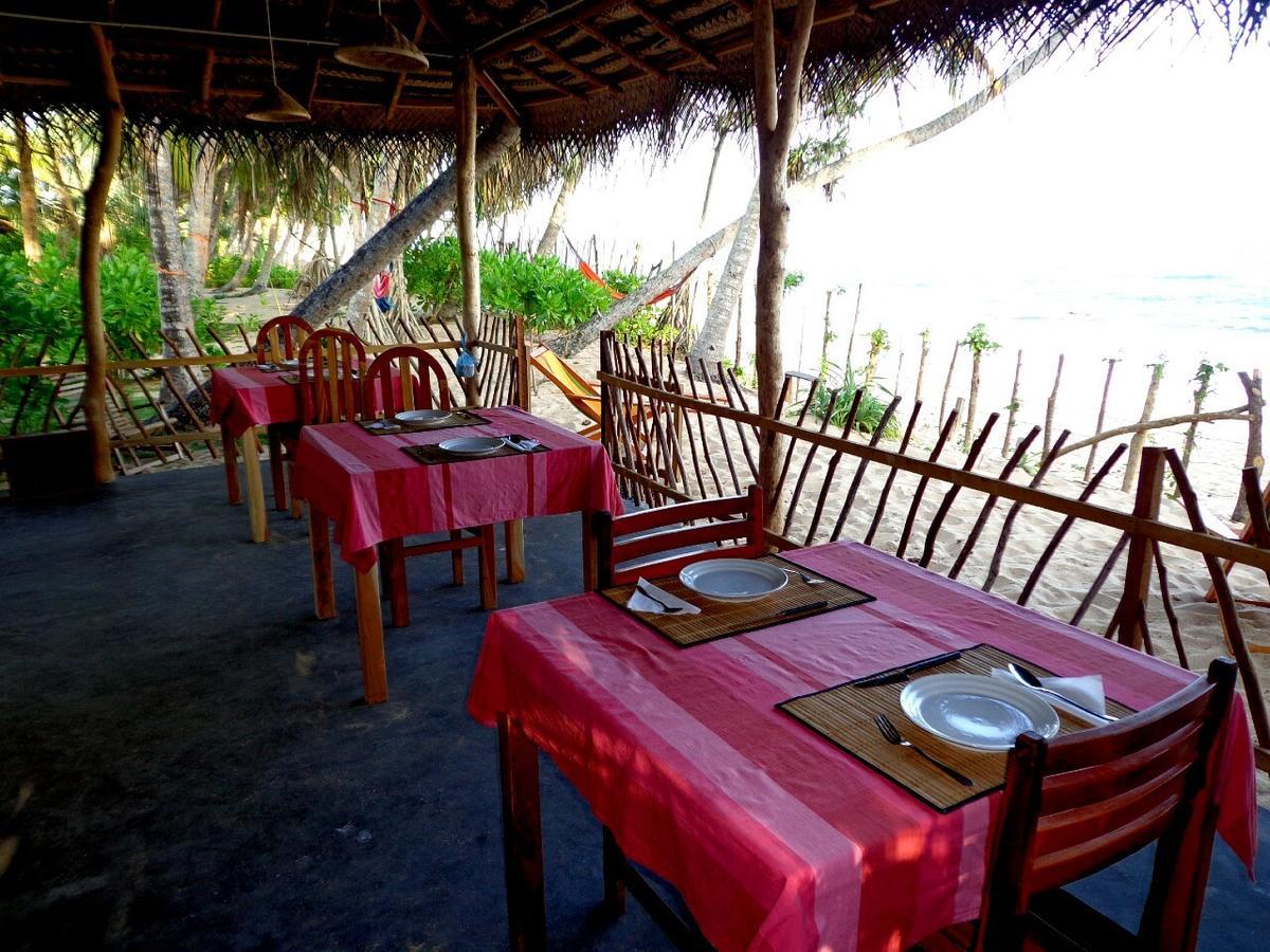 Shehani Beach Bungalow Tangalle Exterior photo