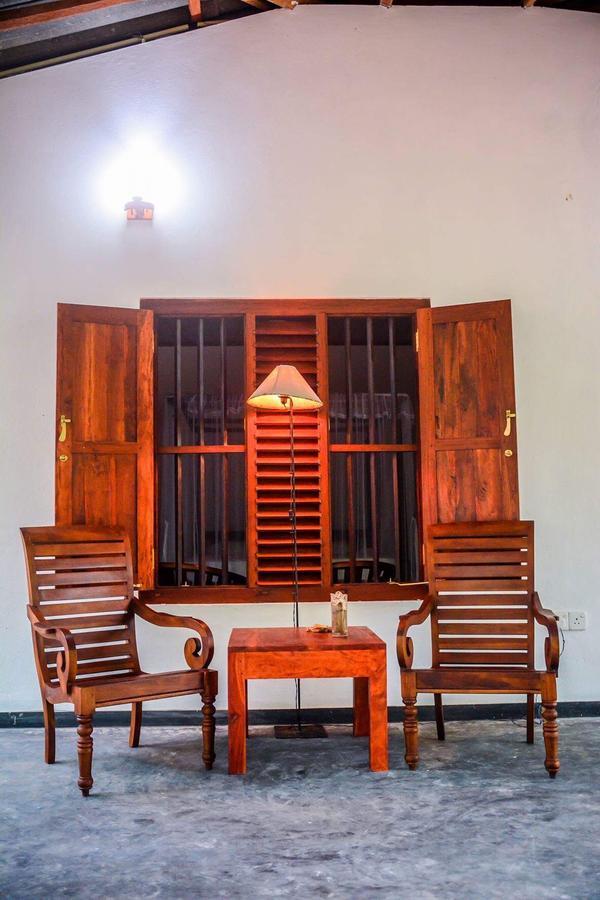 Shehani Beach Bungalow Tangalle Exterior photo